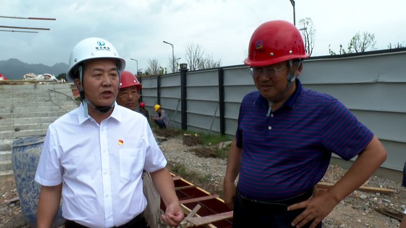 《党旗飘飘》彭明瑞：服务美丽县城建设 贡献青春智慧力量