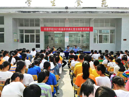 警校联手  打造和谐中坝