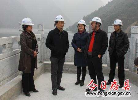 蔡贤忠调研五台乡经济社会发展情况