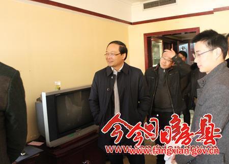 “两会”花絮：蔡贤忠看望“两会”宣传组工作人员