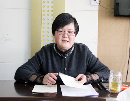 县委常委,宣传部部长徐锦凤讲话
