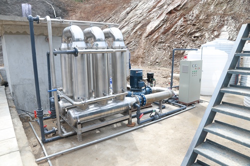 纪道清调研城区垃圾渗滤液处理二期工程建设情况