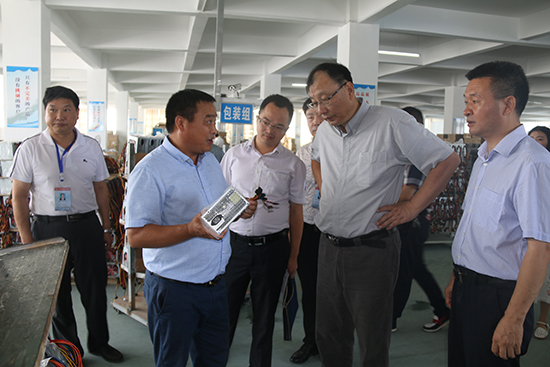 省政府督查组督查调研我县返乡创业工作