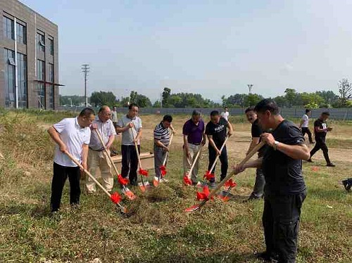 青旅富丽华大酒店开工建设