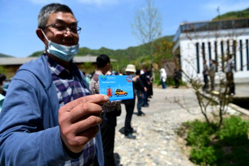 诗酒远方绽放直播间     房县文旅发展按下“快进键”