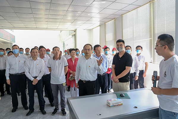 蔡贤忠强调：统筹发展与安全 实施“工业强县”战略 加快县域经济高质量发展