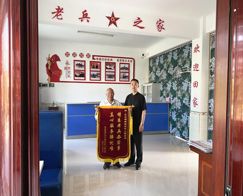 化龙堰镇退役军人服务站：访军行 暖军心