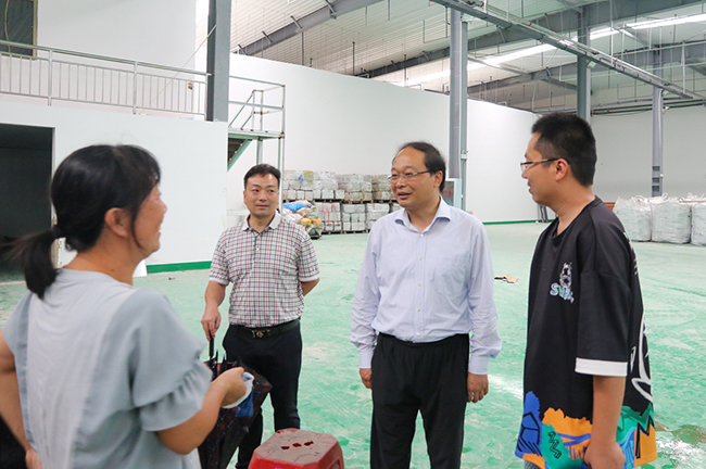 蔡贤忠调研重点项目建设推进情况