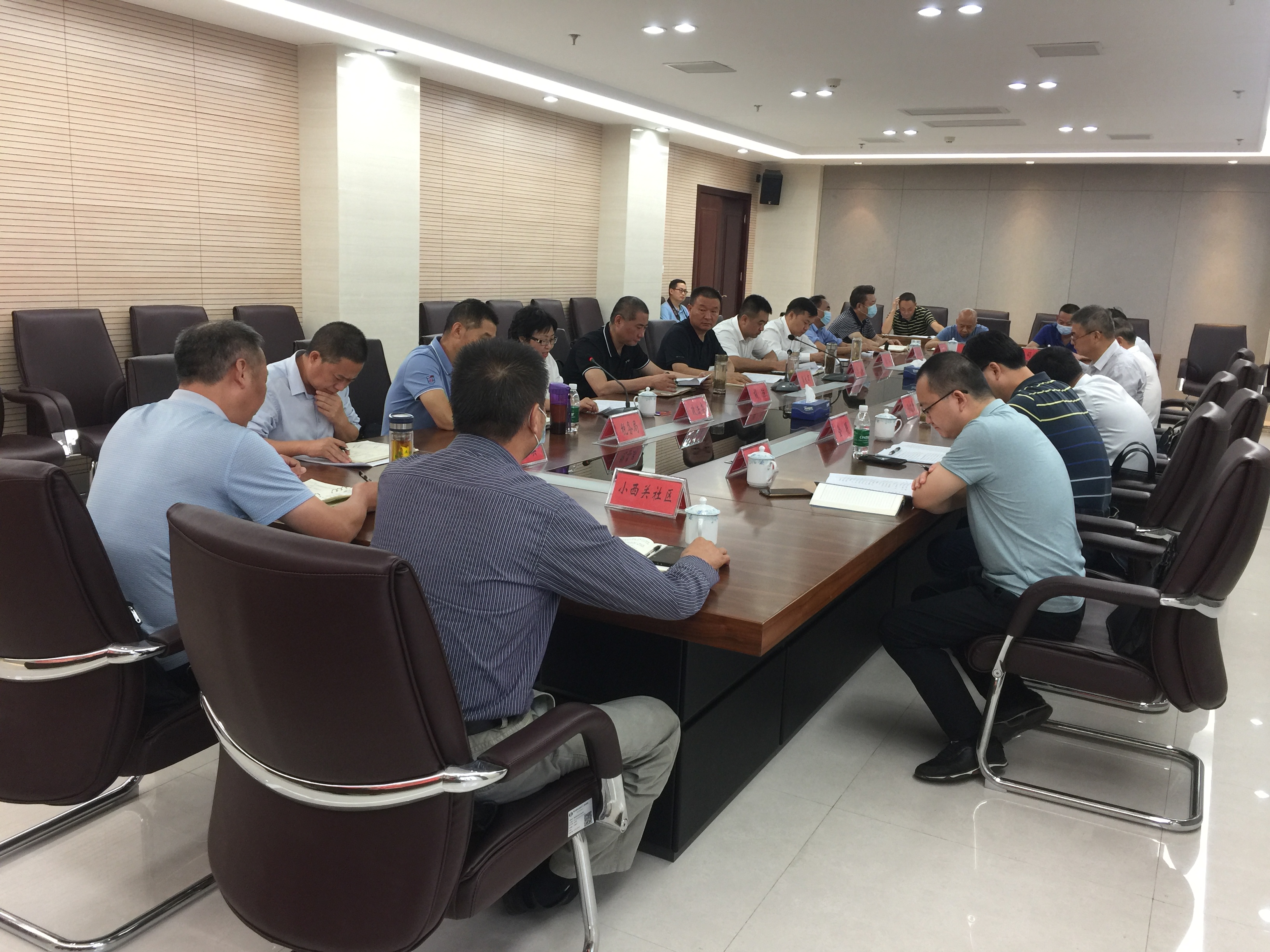 省税务局一级巡视员刘卫明一行来房调研平安建设工作