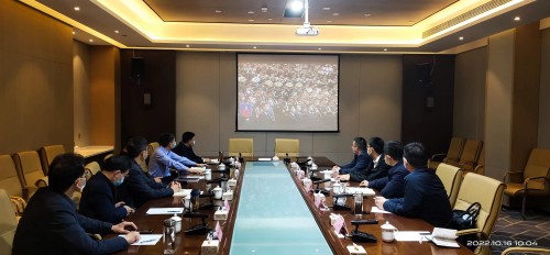 省委第五督查组在房县收听收看党的二十大开幕会