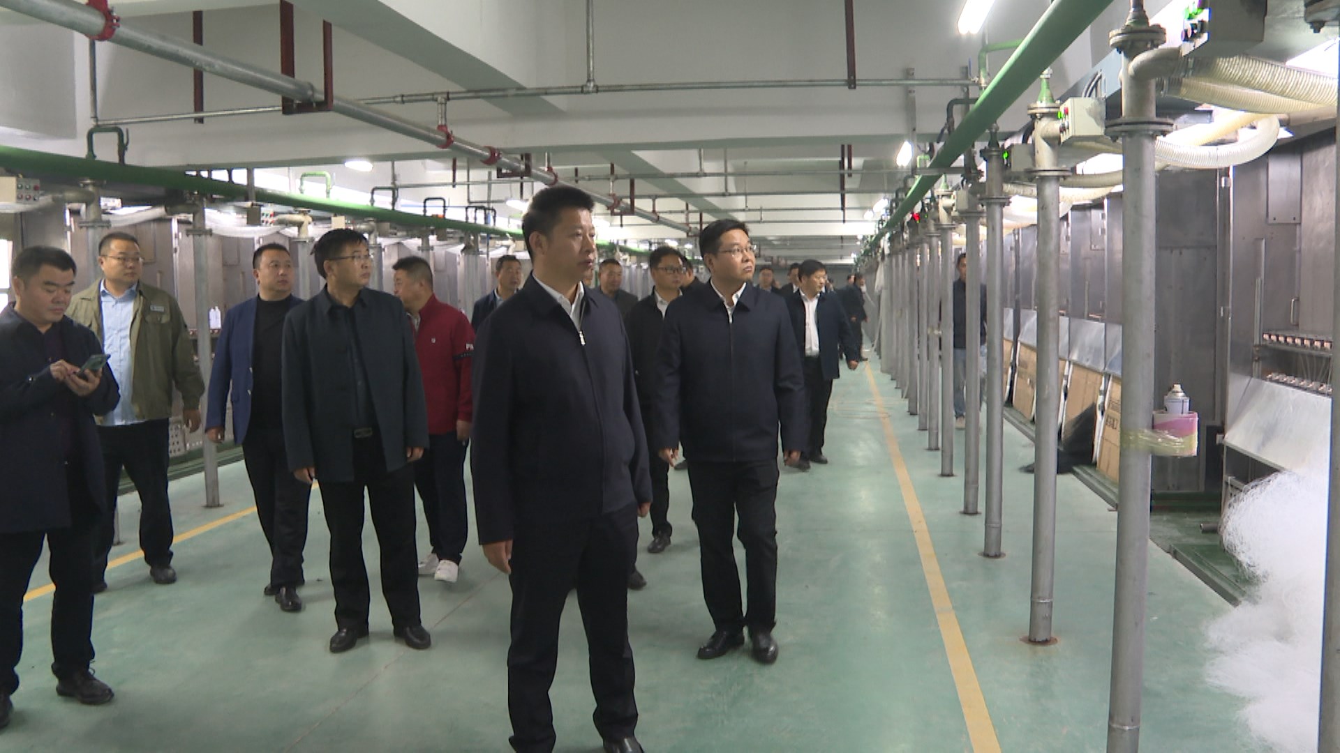 纪道清调研重点企业和项目时强调：主动服务解难题  凝心聚力促发展