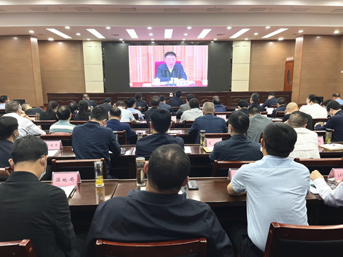 房县收听收看全省党员干部下基层、察民情、解民忧、暖民心实践活动动员部署会